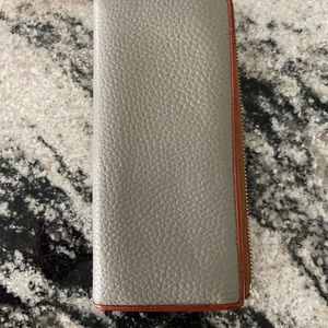 Dooney & Bourke Wallet